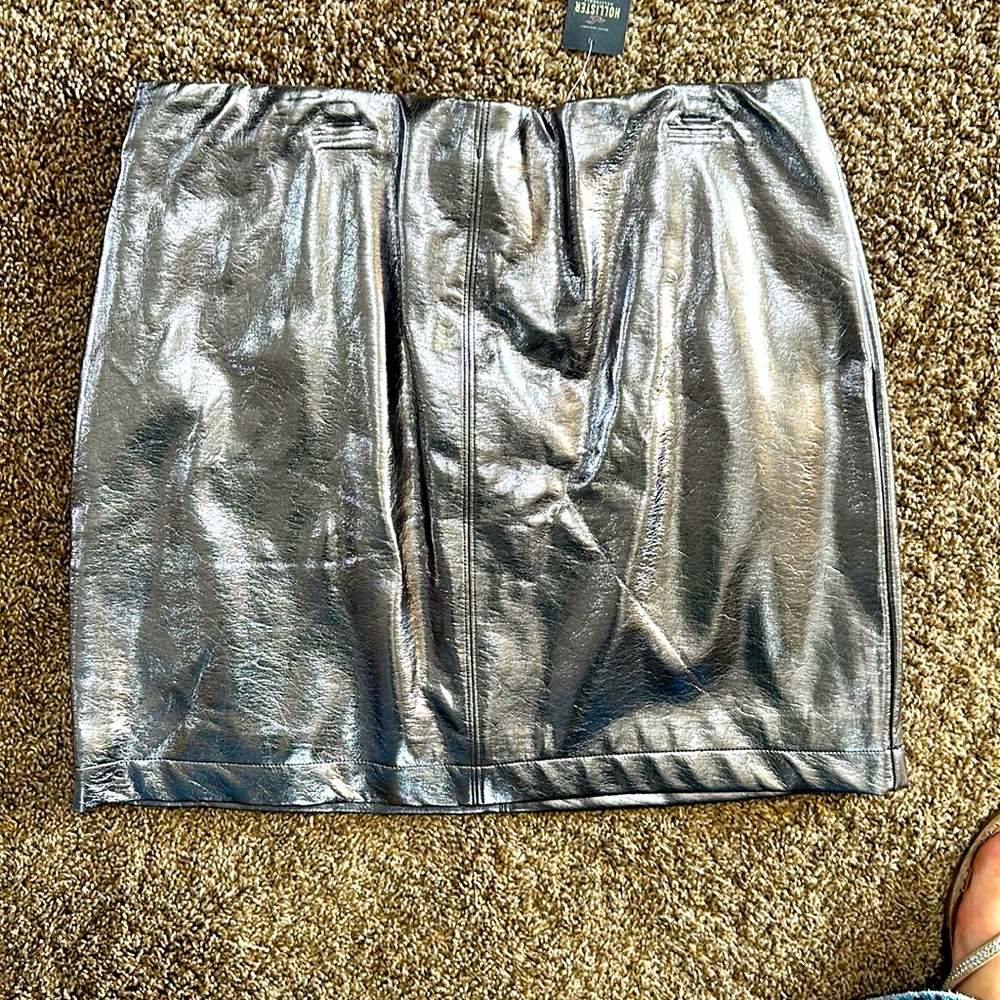 Hollister chrome mini skirt size L